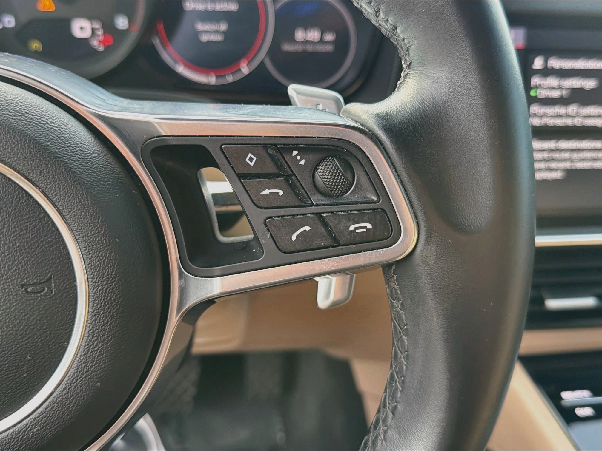 Used 2019 Porsche Cayenne AWD/4WD image 37