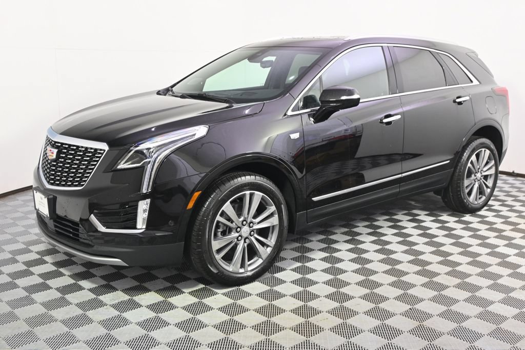 New 2025 Cadillac XT5 Premium Luxury w/ Technology Package AWD/4WD image 2