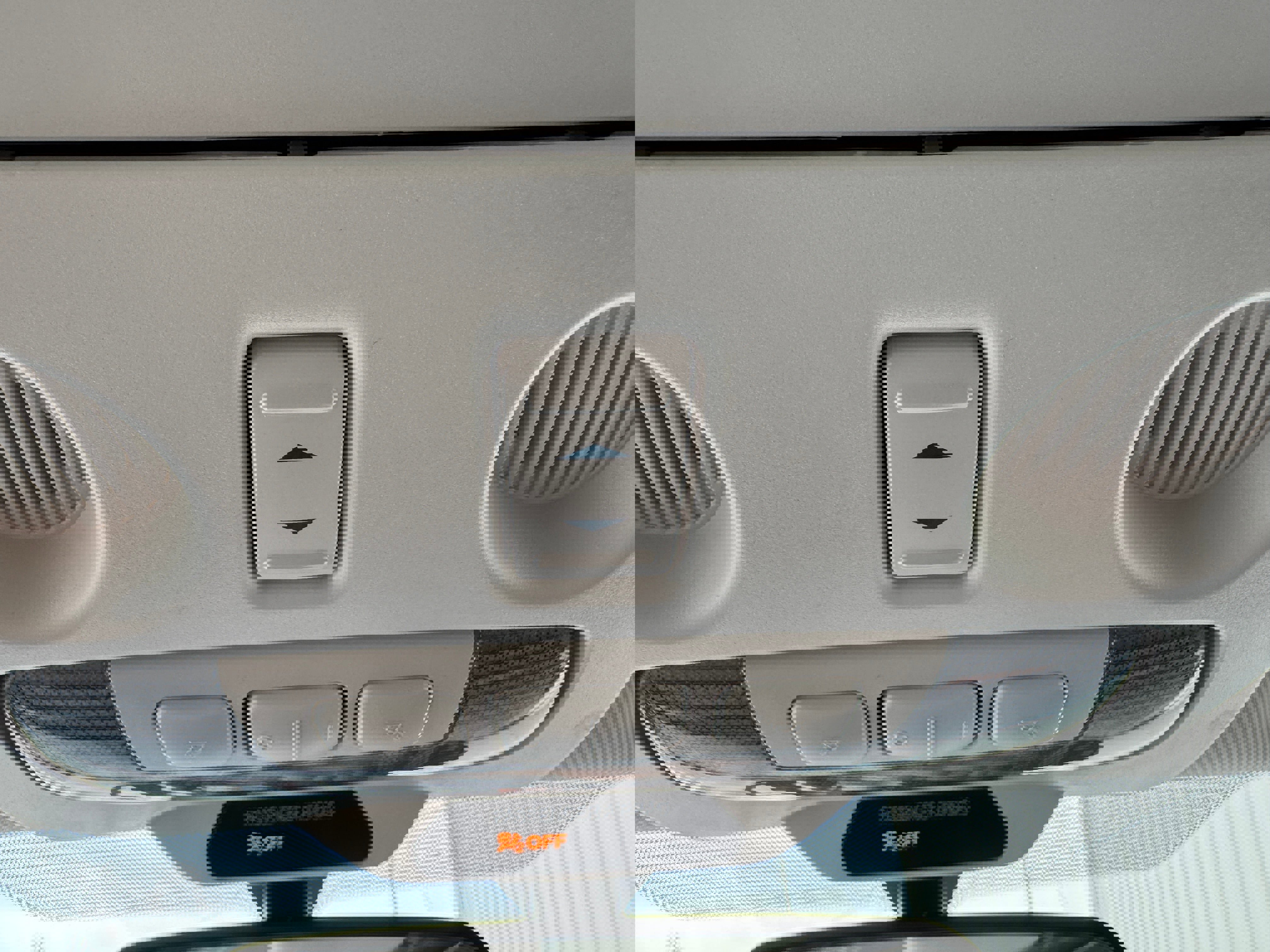 Used 2021 Ford EcoSport SE w/ SE Appearance Package image 22