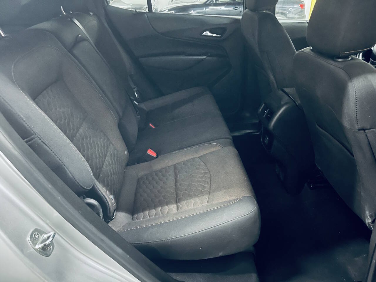 Used 2019 Chevrolet Equinox LT w/ Driver Convenience Package FWD image 22