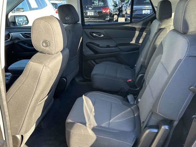 Used 2019 Chevrolet Traverse LT image 18