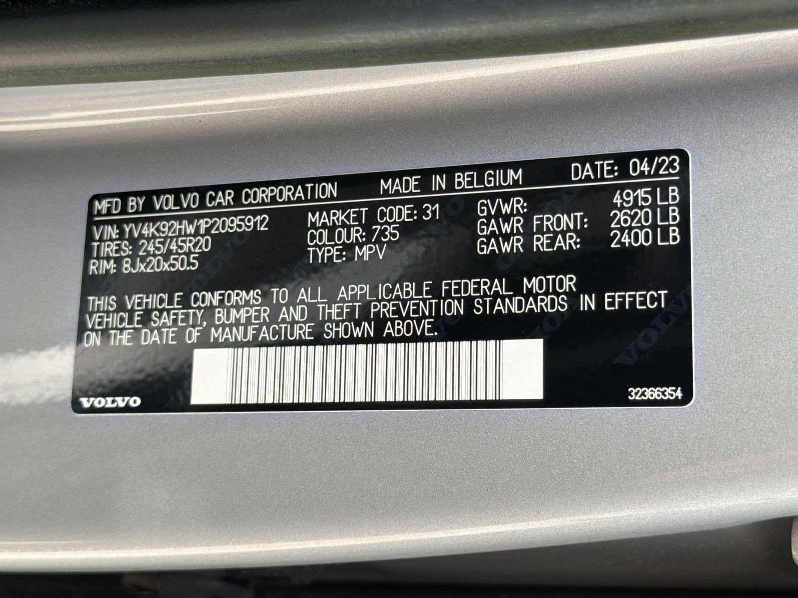 Certified 2023 Volvo XC40 B4 Plus w/ Protection Package Premier FWD image 19