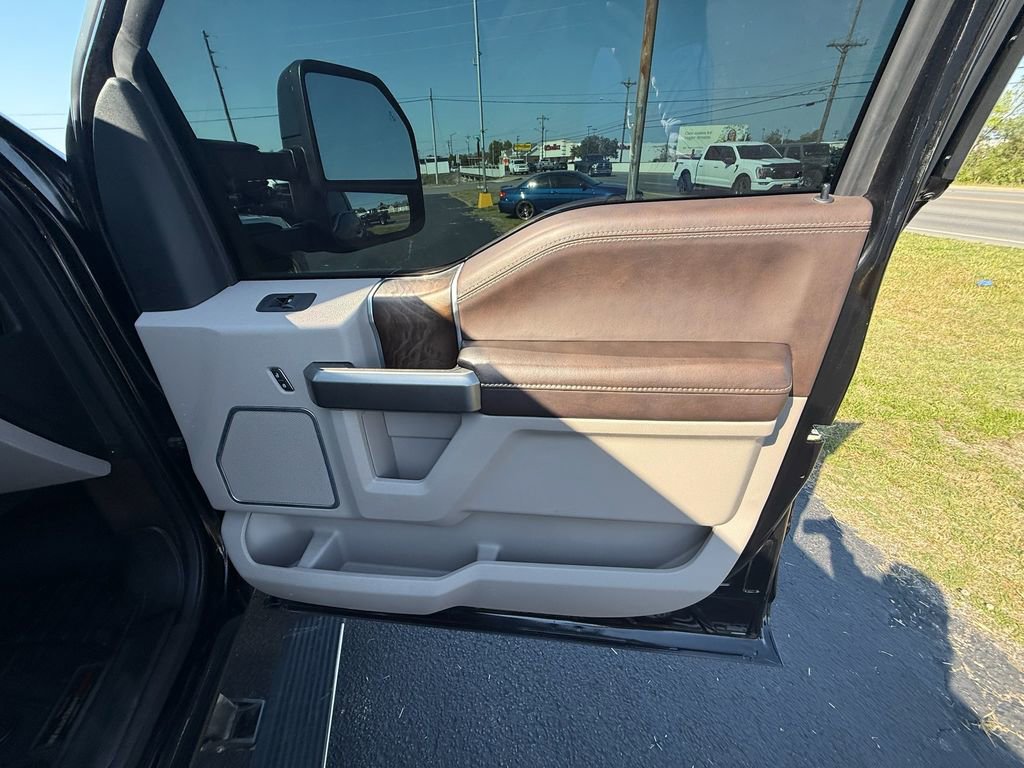 Used 2019 Ford F250 Limited w/ FX4 Off-Road Package AWD/4WD image 22