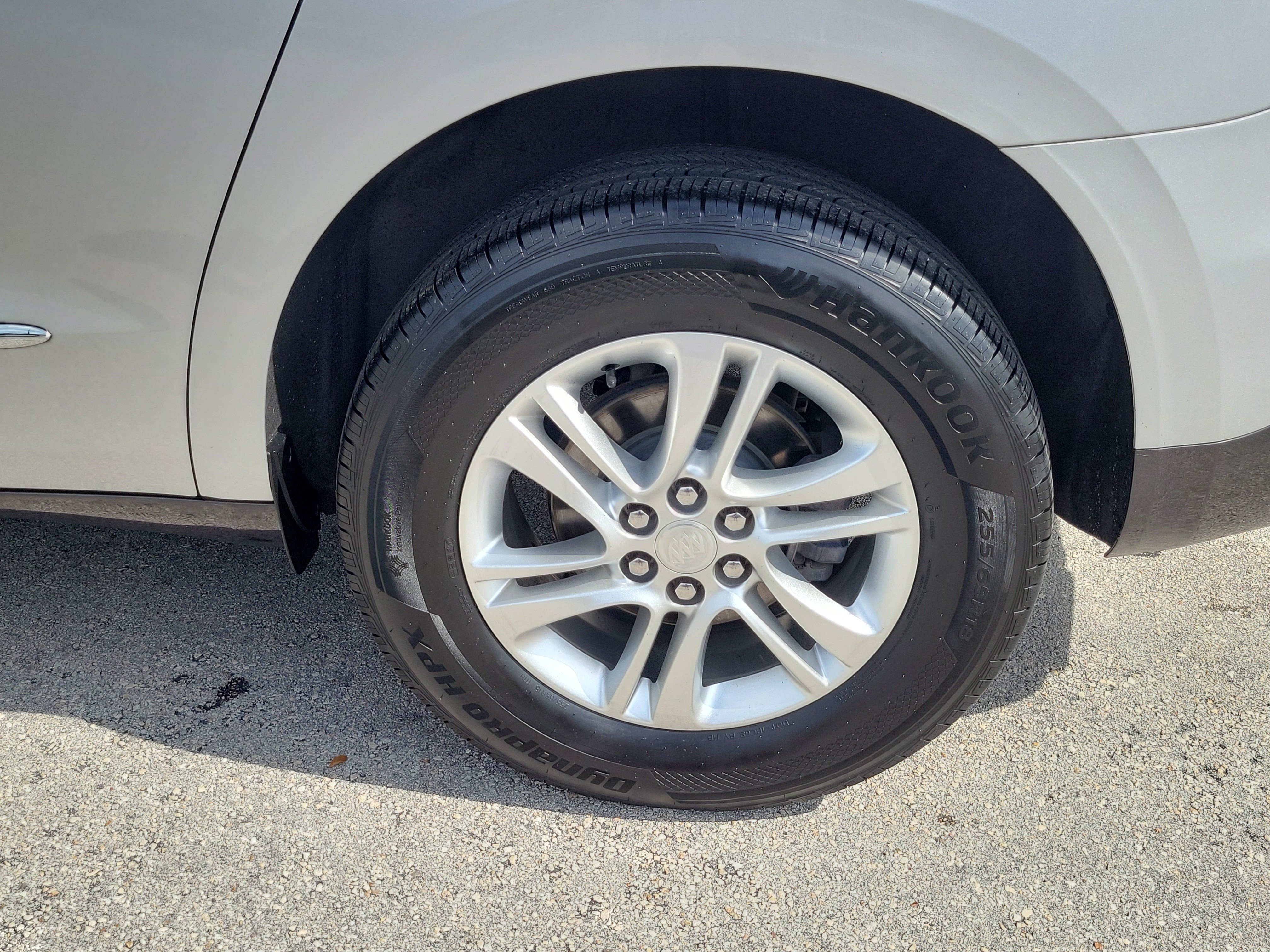 Used 2020 Buick Enclave Preferred FWD image 27
