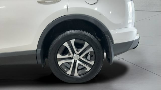 Used 2016 Toyota RAV4 LE AWD/4WD image 24