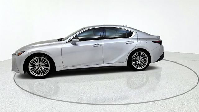 Used 2023 Lexus IS 300 w/ Premium Package RWD image 5
