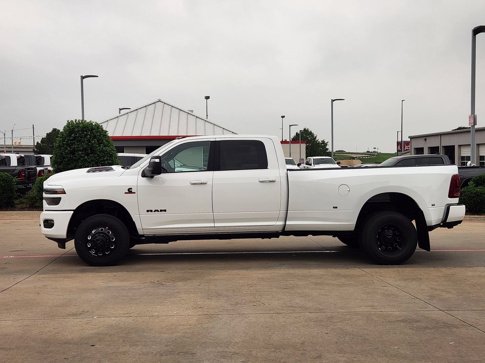New 2026 RAM 3500 Laramie AWD/4WD image 3
