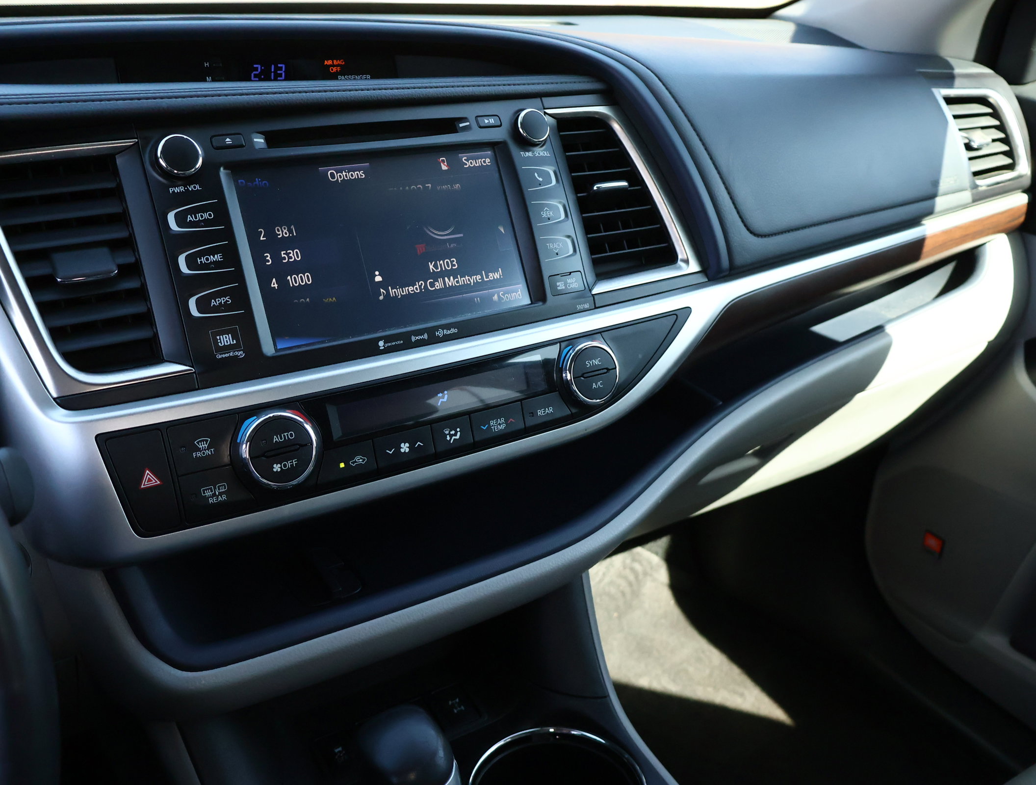 Used 2016 Toyota Highlander Limited w/ Driver Technology Package image 17