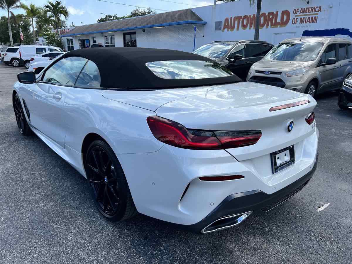 Used 2022 BMW 840i Convertible w/ Comfort Seating Package image 6