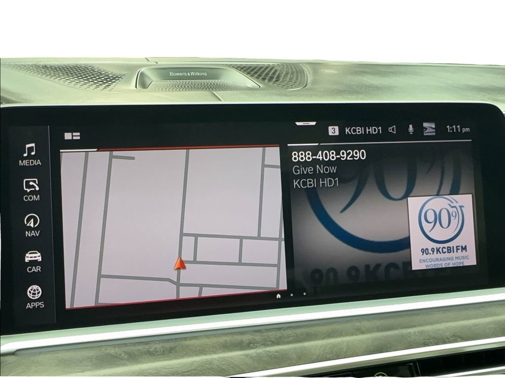 Used 2020 BMW X7 M50i w/ Dynamic Handling Package image 48