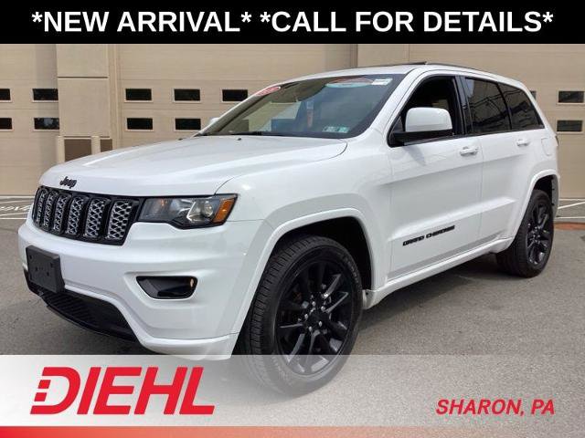 Used 2020 Jeep Grand Cherokee Altitude AWD/4WD image 4