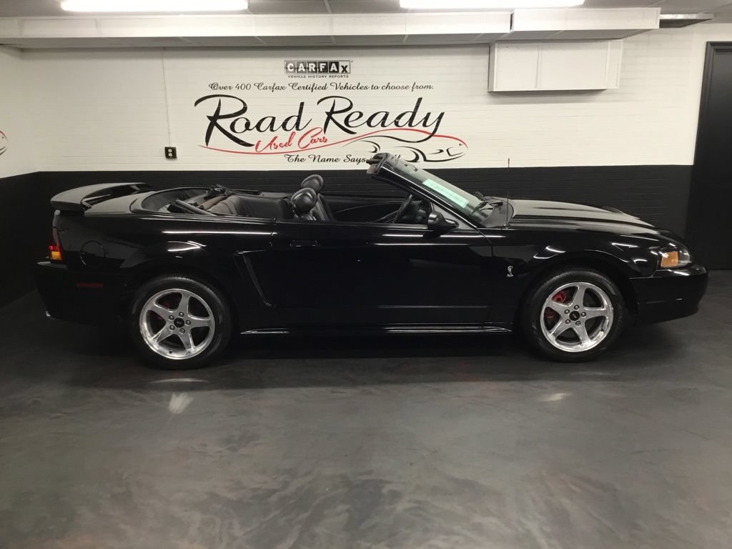 Used 2001 Ford Mustang Cobra RWD image 9