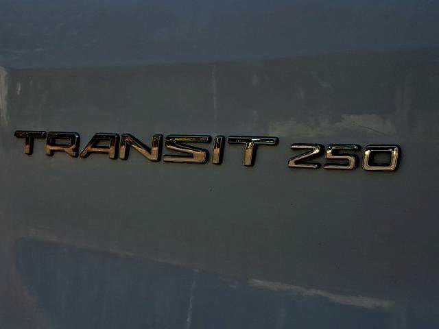 Certified 2018 Ford Transit 250 130 Low Roof w/ Exterior Upgrade Package RWD image 28
