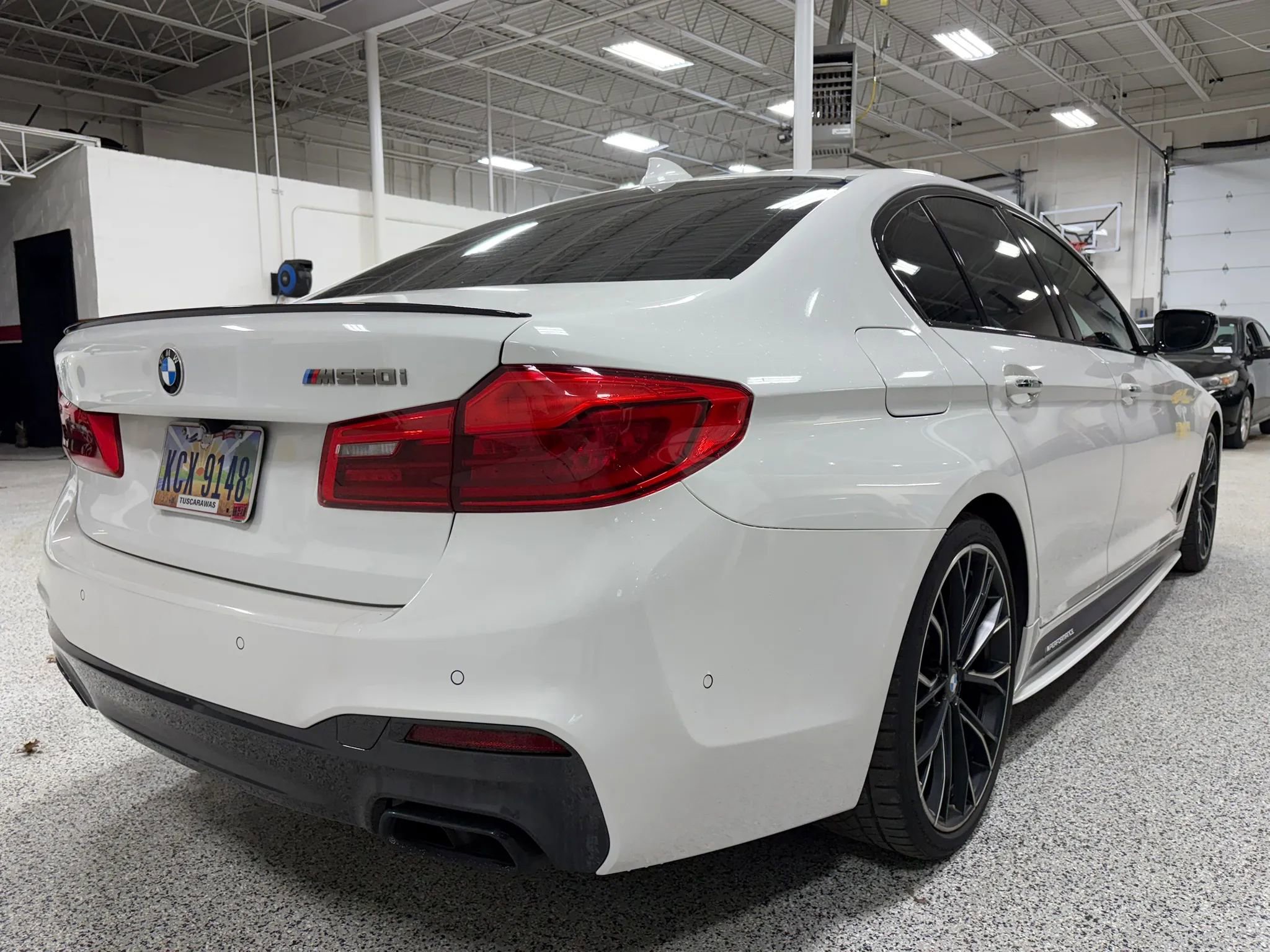 Used 2018 BMW M550i xDrive AWD/4WD image 2