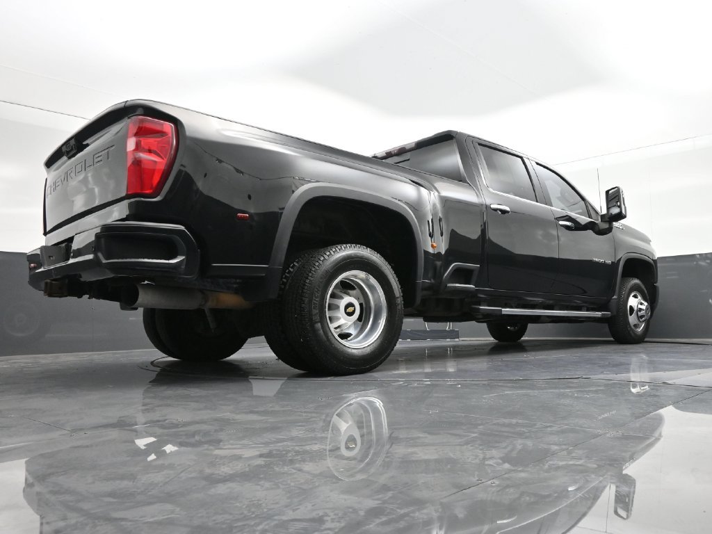 Used 2020 Chevrolet Silverado 3500 High Country AWD/4WD image 27