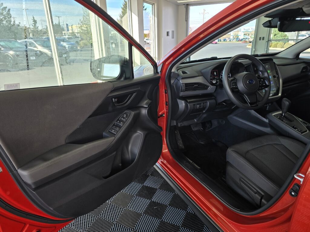 Used 2024 Subaru Crosstrek 2.0i Premium w/ Popular Package #4 image 18