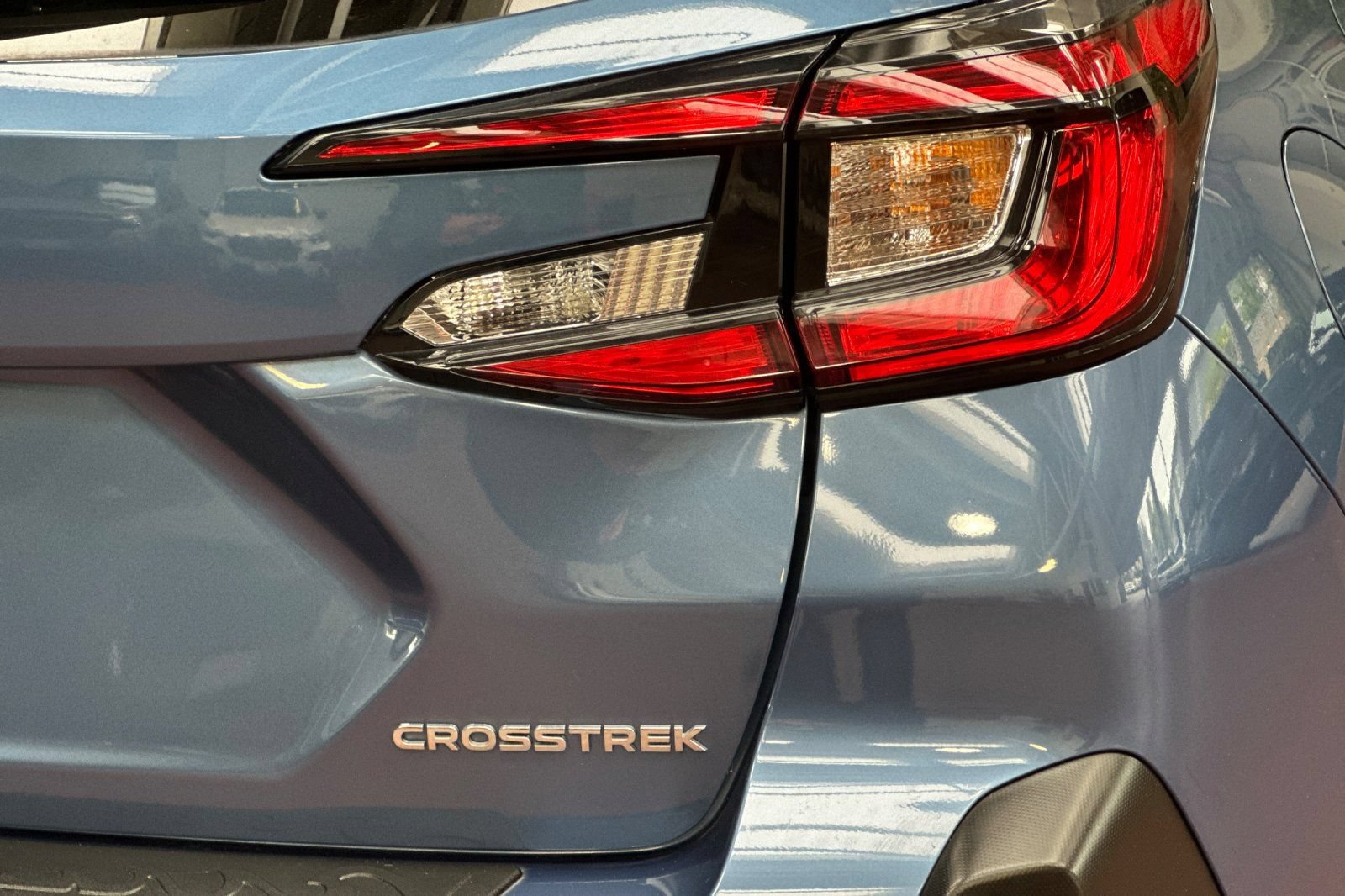 Used 2024 Subaru Crosstrek 2.0i Premium AWD/4WD image 35