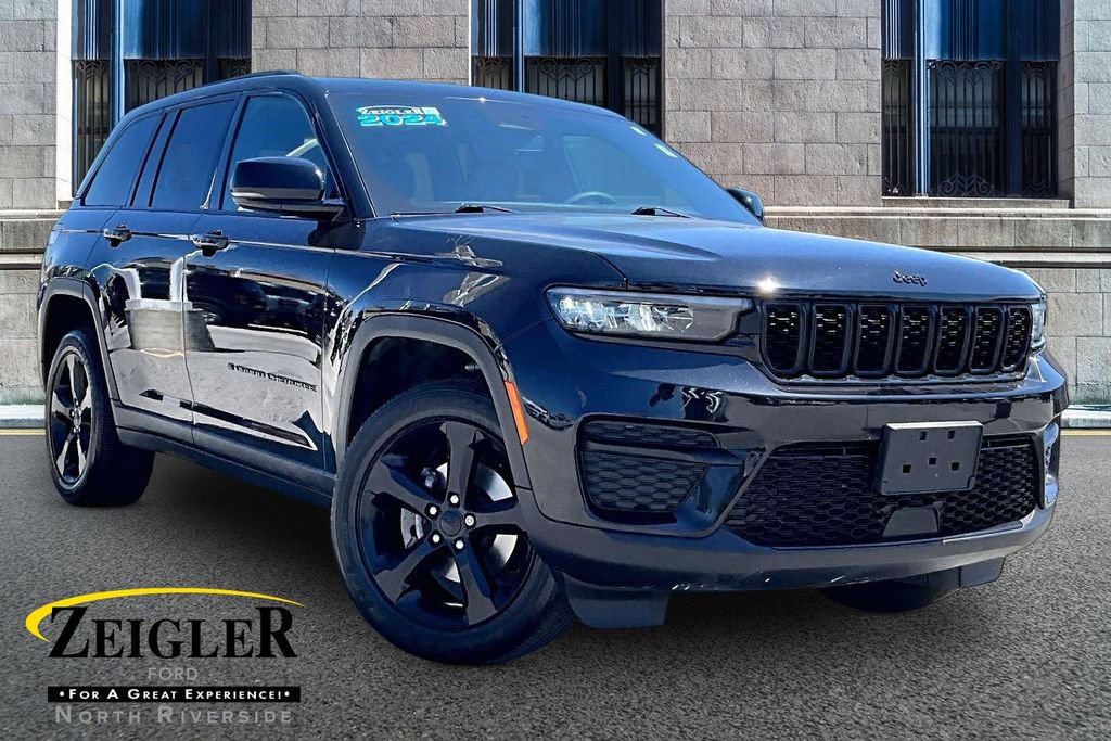 Used 2024 Jeep Grand Cherokee Altitude AWD/4WD image 1