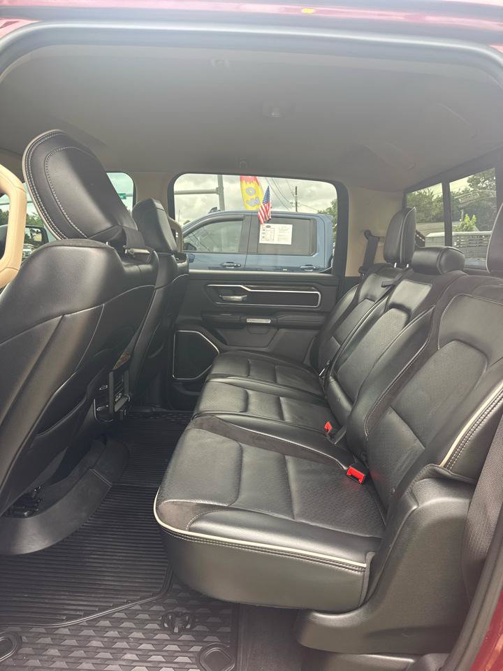 Used 2019 RAM 1500 Laramie AWD/4WD image 30