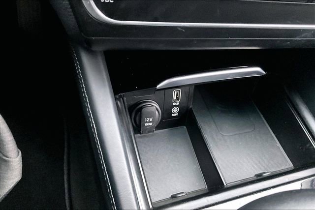 Used 2019 Kia Cadenza Technology image 32