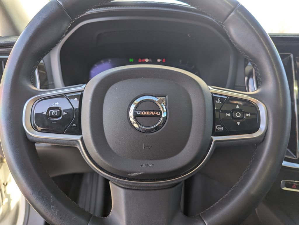 Used 2024 Volvo S60 B5 Ultimate image 20