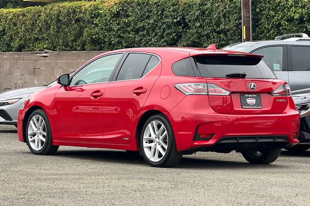 Used 2017 Lexus CT 200h FWD image 8