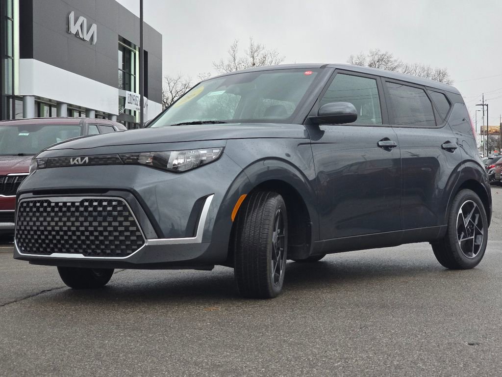New 2025 Kia Soul EX image 13