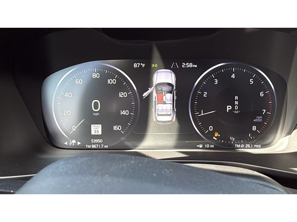 Used 2022 Volvo XC40 T5 R-Design w/ Advanced Package AWD/4WD image 26