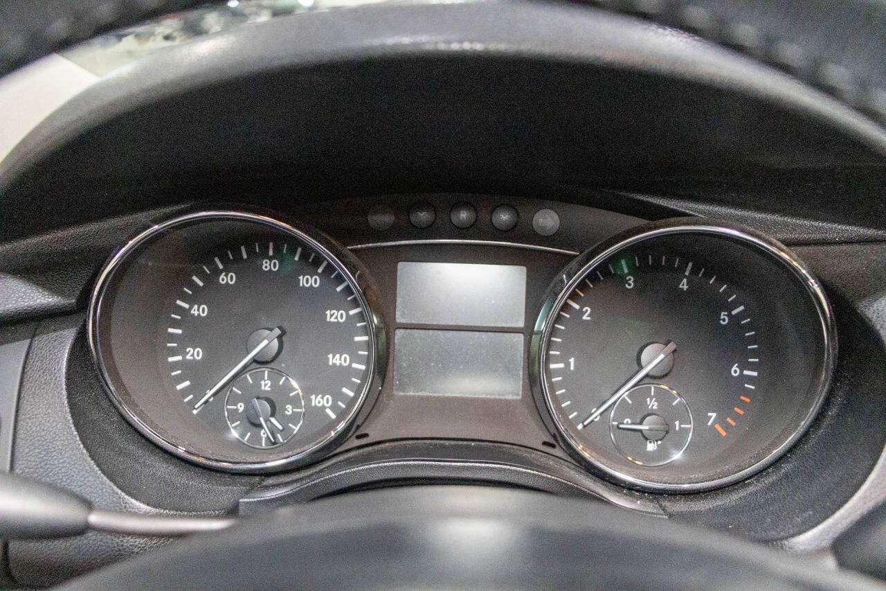 Used 2008 Mercedes-Benz R 350 4MATIC image 13
