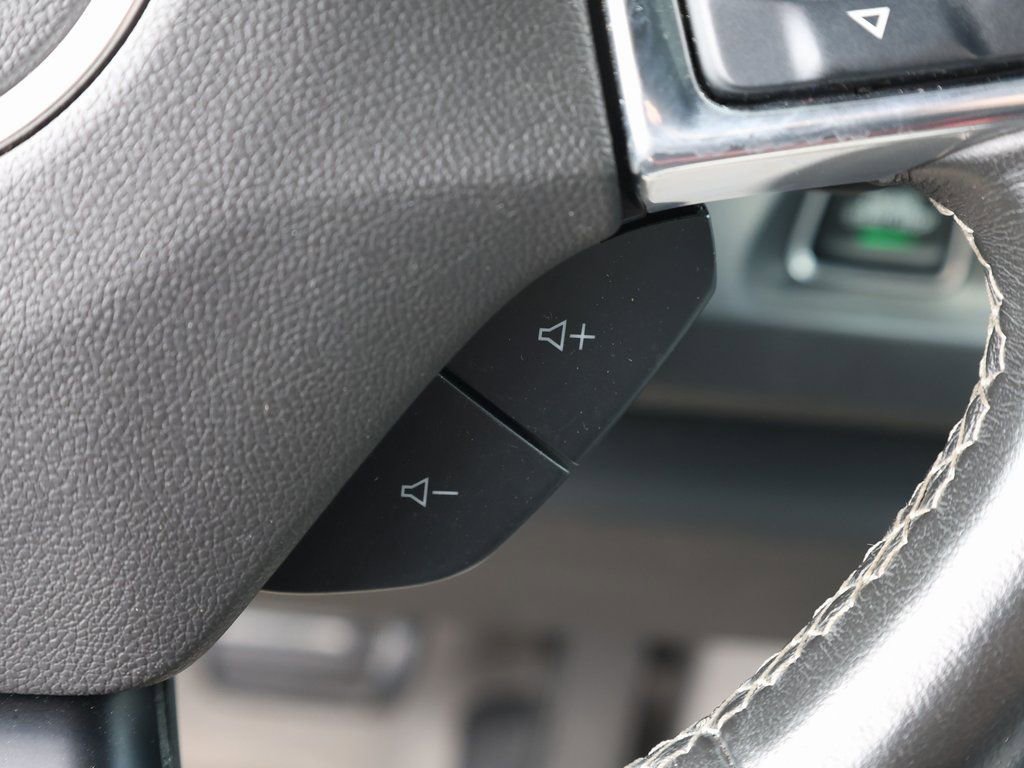 Used 2023 Chevrolet Camaro LT image 32