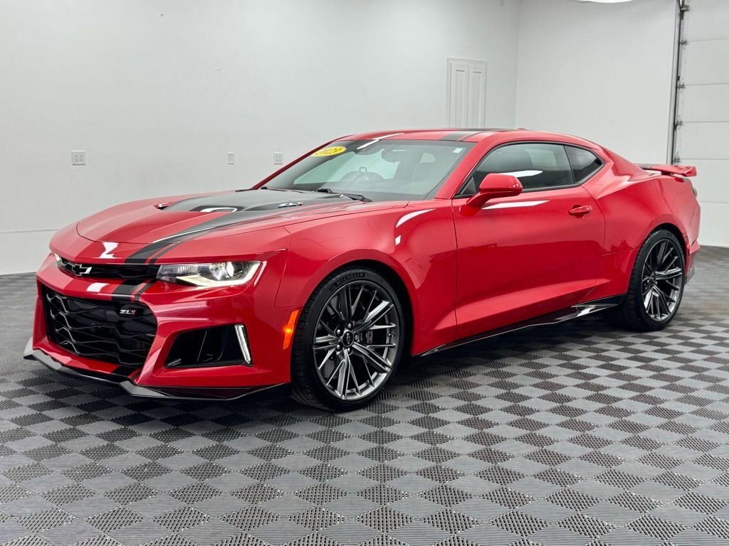 Used 2023 Chevrolet Camaro ZL1 image 2