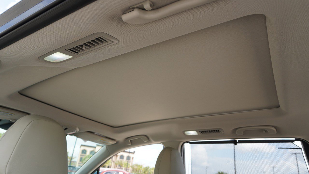 Used 2023 Subaru Ascent Limited w/ Technology Package AWD/4WD image 36