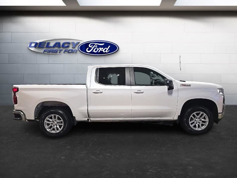 Used 2021 Chevrolet Silverado 1500 LT w/ Z71 Off-Road Package image 6