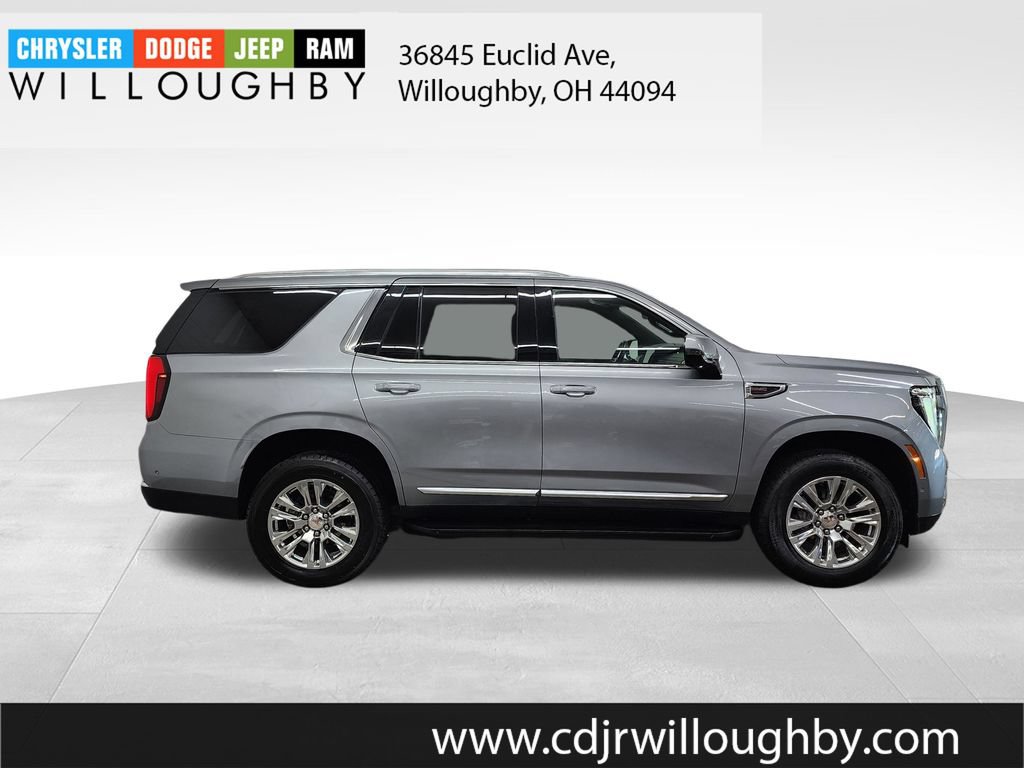 Used 2025 GMC Yukon Denali AWD/4WD image 4