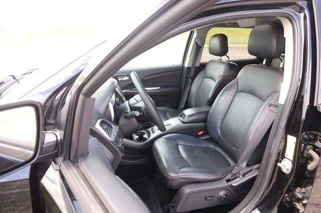 Used 2015 Dodge Journey R/T w/ Flexible Seating Group FWD image 10