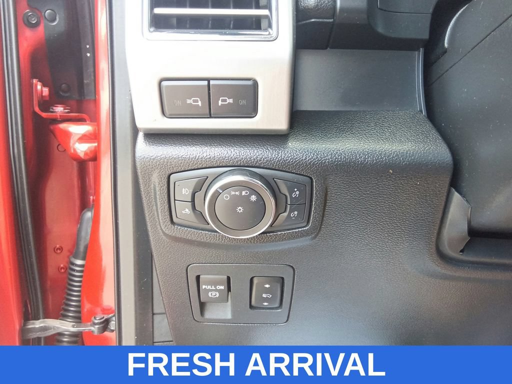 Used 2020 Ford F150 Platinum w/ Equipment Group 701A Luxury RWD image 30