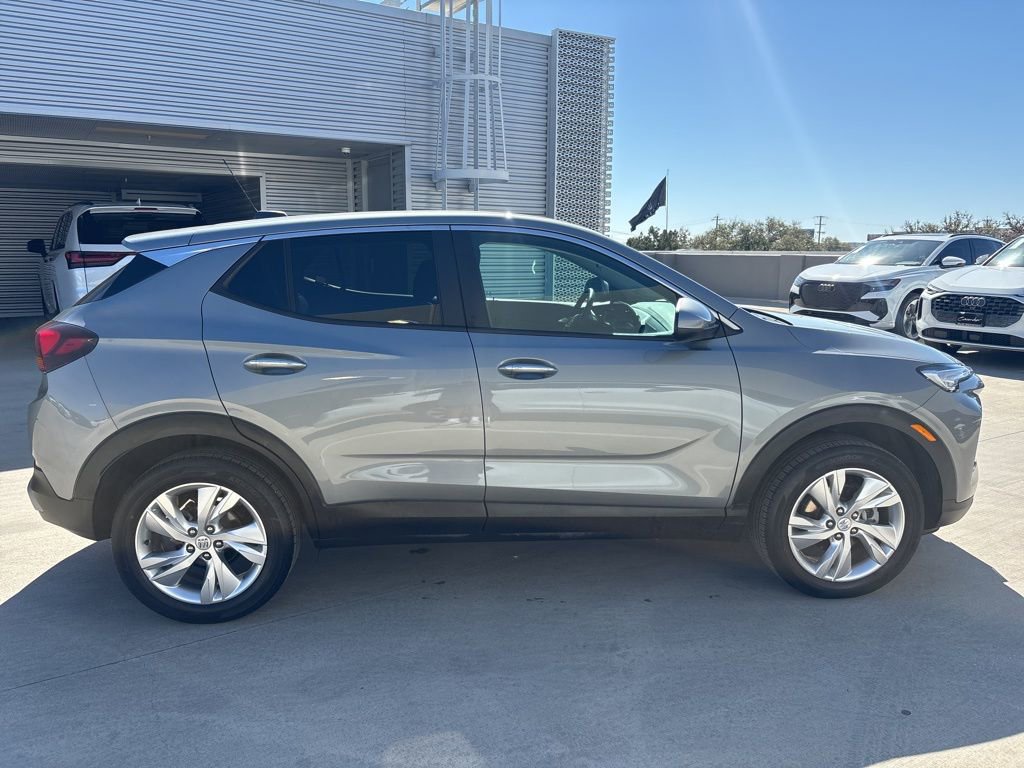 Used 2025 Buick Encore GX Preferred image 4
