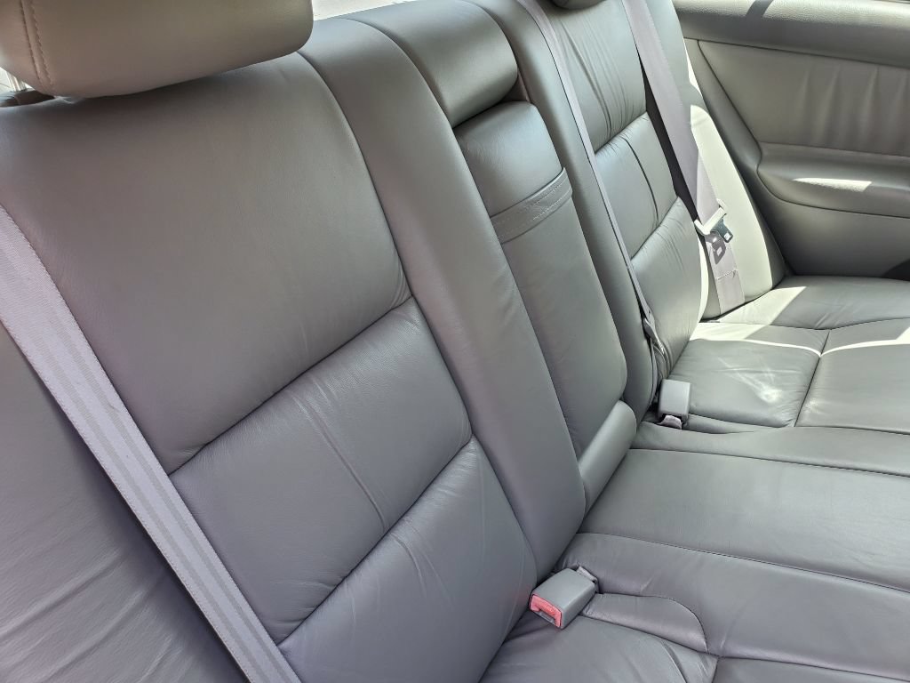 Used 2002 Toyota Camry LE FWD image 38