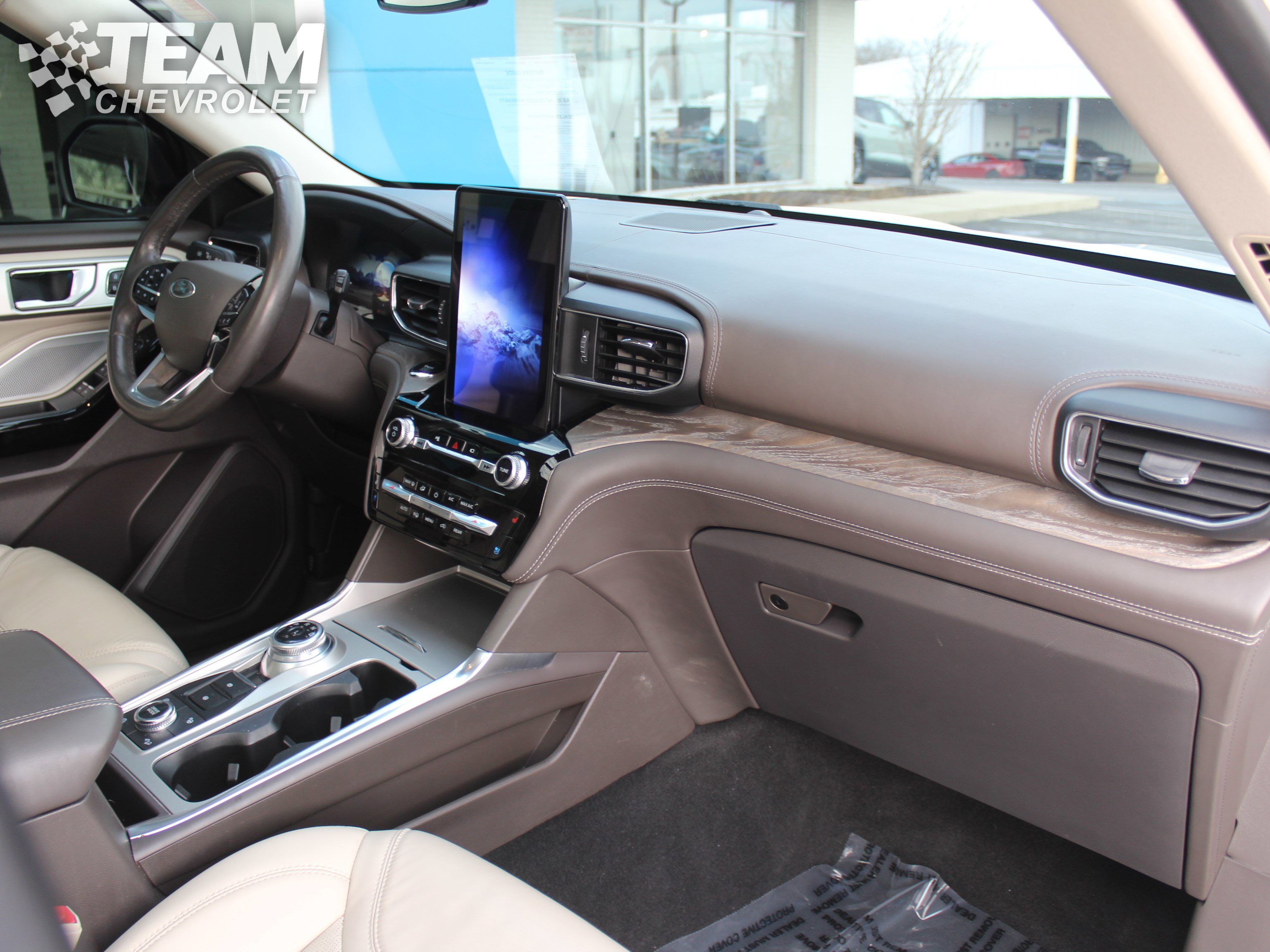 Used 2022 Ford Explorer Platinum w/ Equipment Group 601A image 30