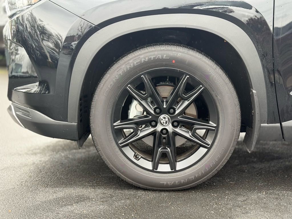 Certified 2025 Toyota Grand Highlander Limited image 9