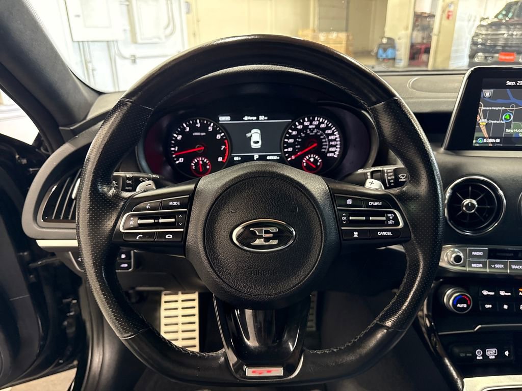 Used 2020 Kia Stinger GT2 image 24