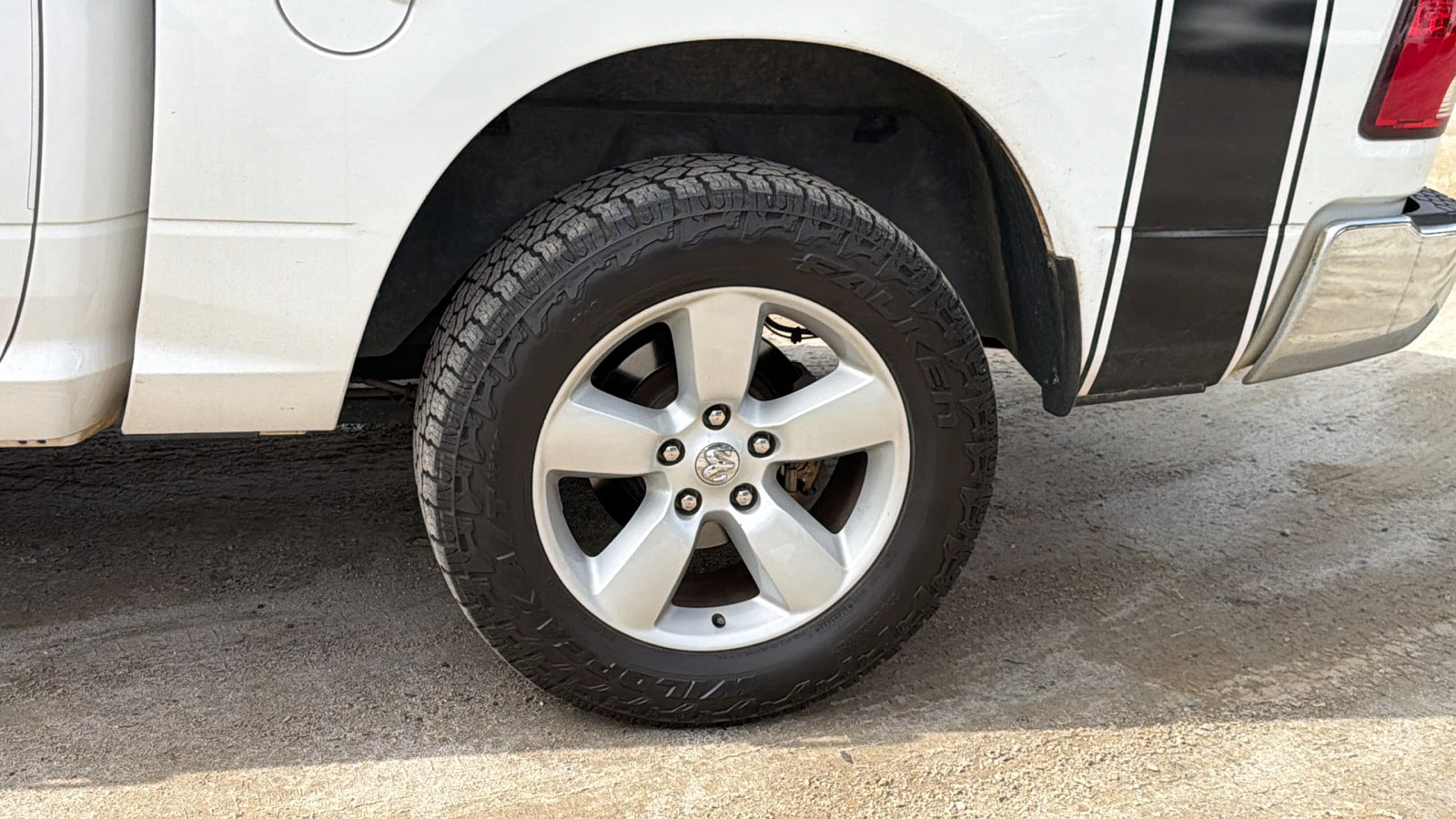 Used 2020 RAM 1500 Tradesman w/ Tradesman SXT Package image 12