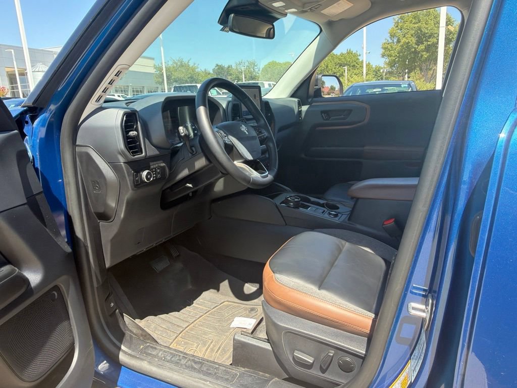 Used 2024 Ford Bronco Sport Outer Banks AWD/4WD image 14