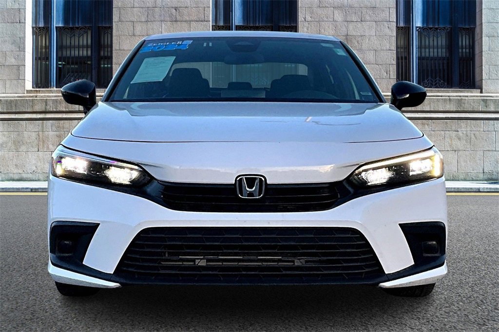 Used 2024 Honda Civic Sport image 3