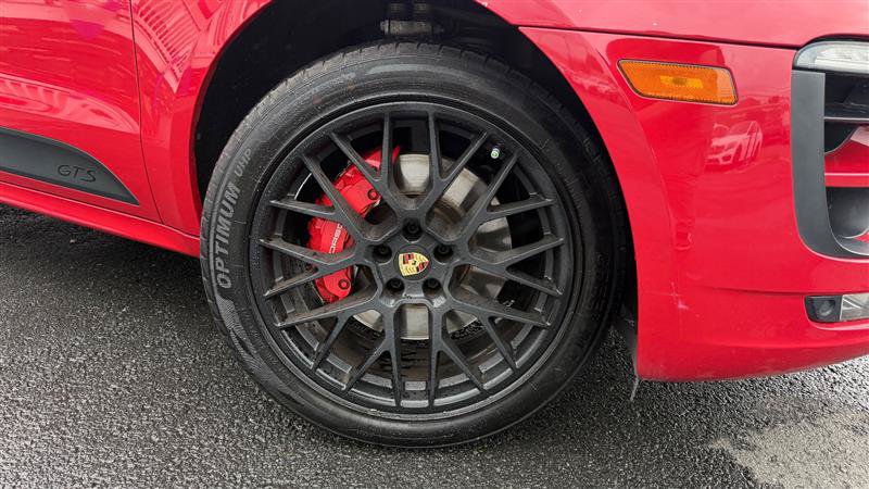 Used 2017 Porsche Macan GTS AWD/4WD image 15