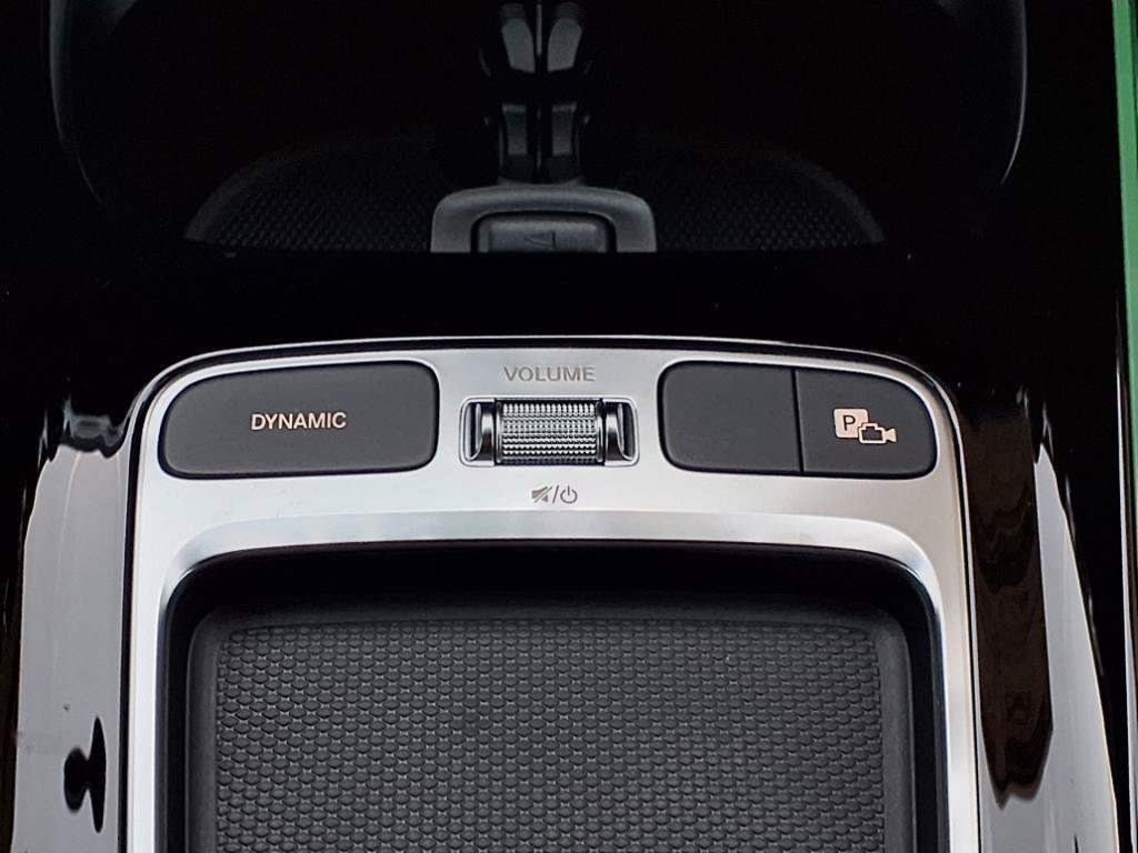 Certified 2025 Mercedes-Benz GLA 35 AMG 4MATIC image 17