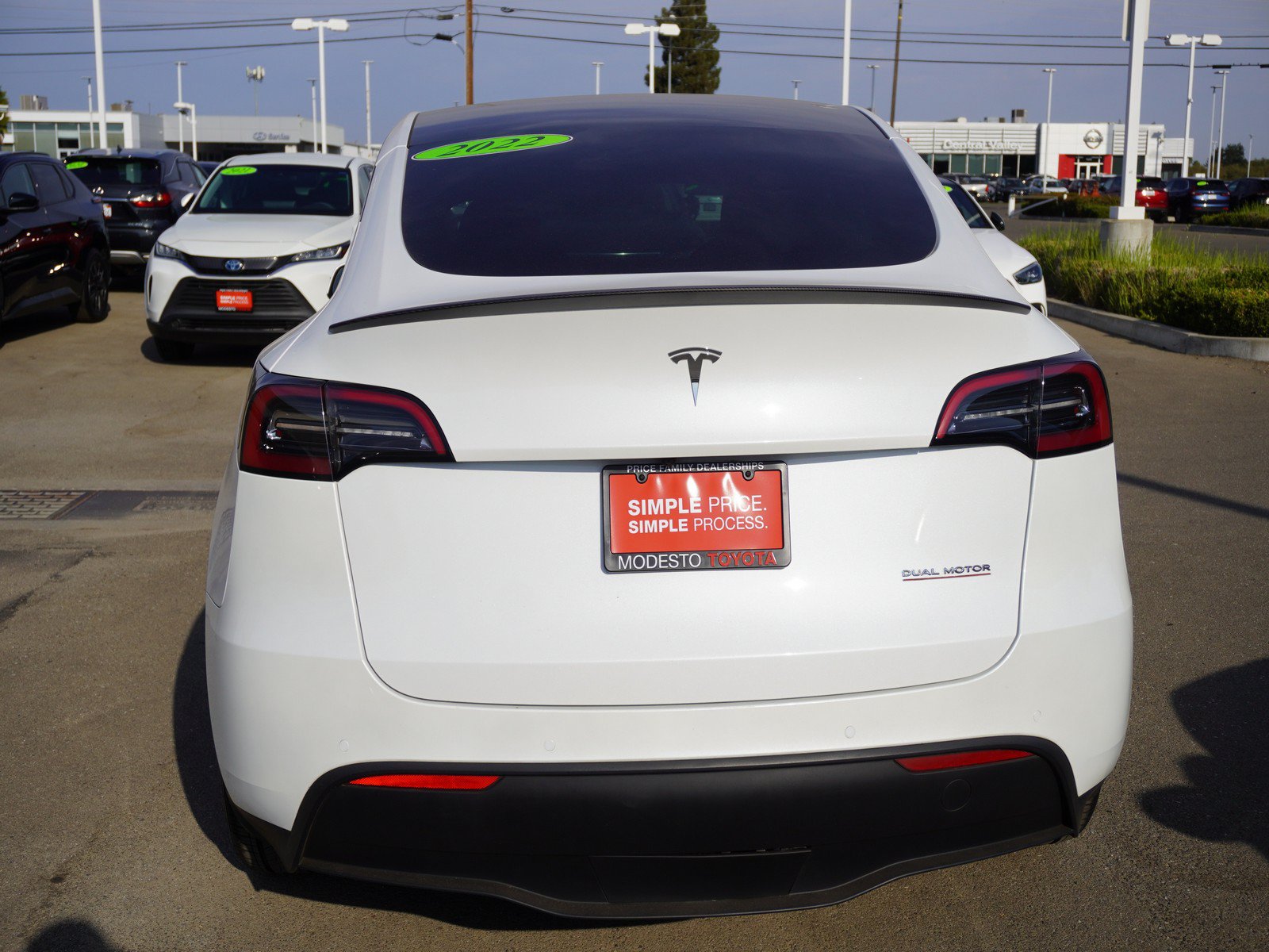 Used 2022 Tesla Model Y Performance AWD/4WD image 9