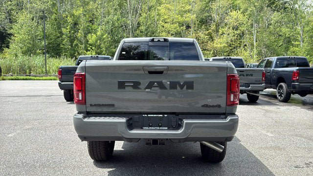 New 2026 RAM 2500 Laramie AWD/4WD image 4