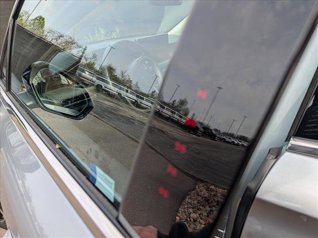 Certified 2024 Lincoln Corsair Reserve w/ Equipment Group 201A AWD/4WD image 9