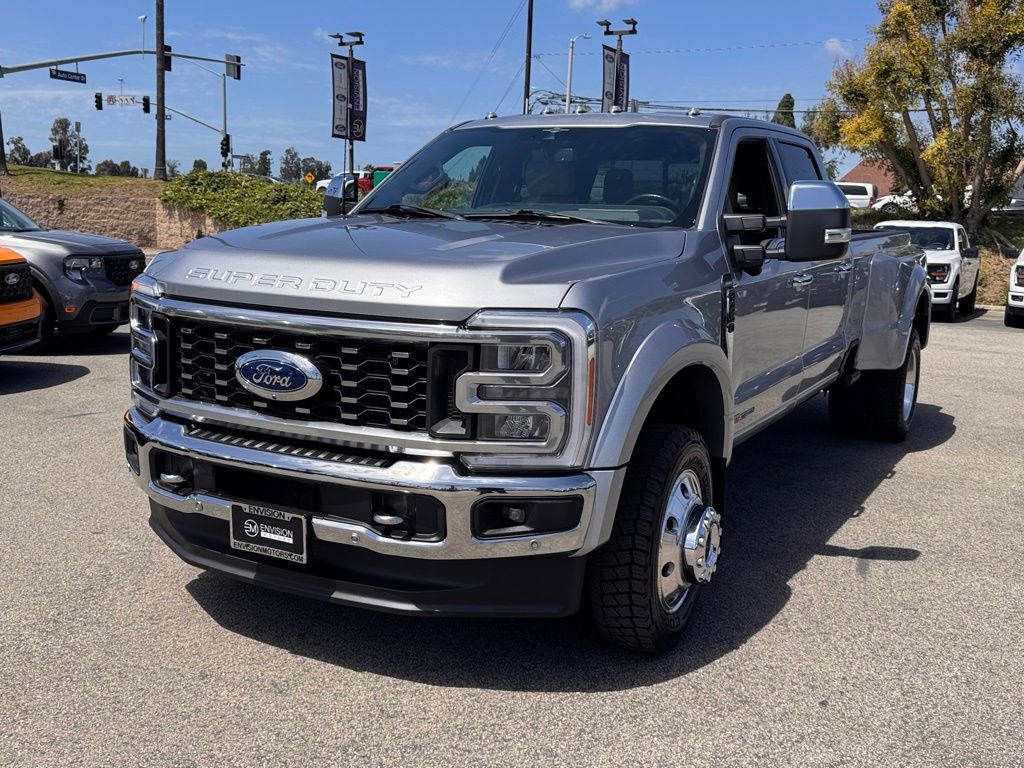 Used 2023 Ford F450 Lariat w/ Lariat Ultimate Package AWD/4WD image 7